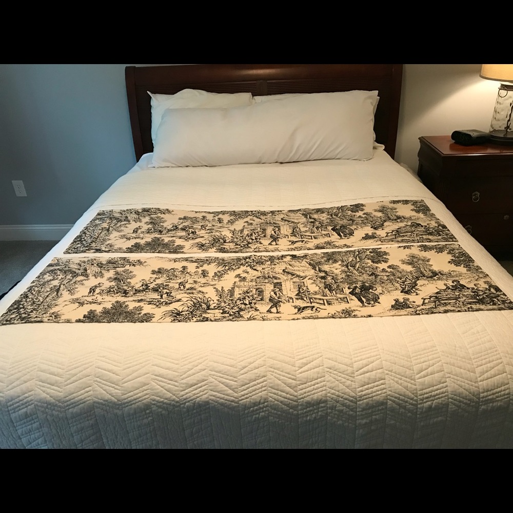 Window valance